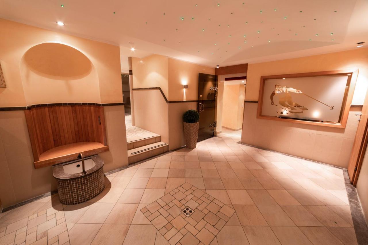 Hotel Ulli Zürs Eksteriør billede
