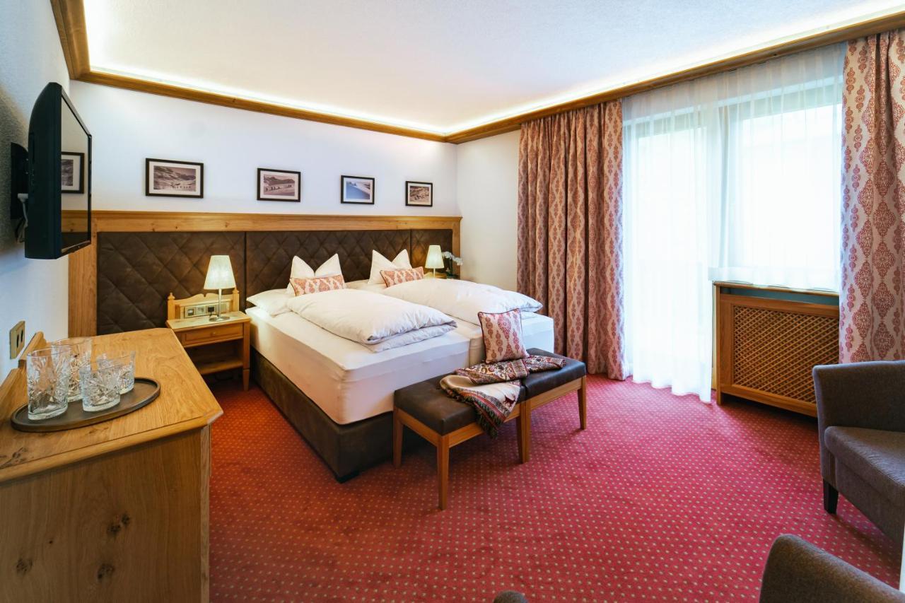 Hotel Ulli Zürs Eksteriør billede