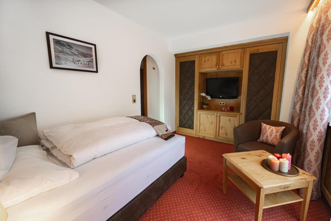 Hotel Ulli Zürs Eksteriør billede