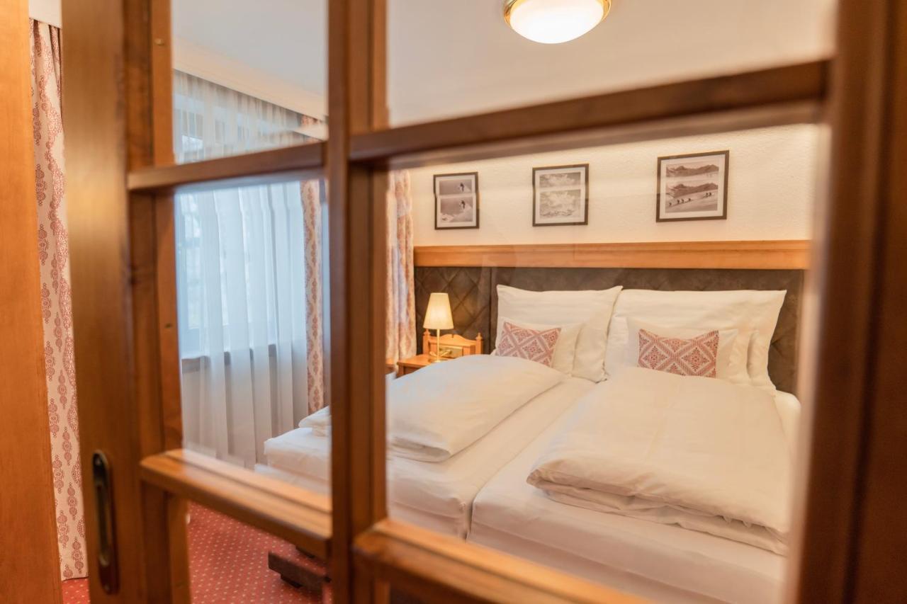 Hotel Ulli Zürs Eksteriør billede