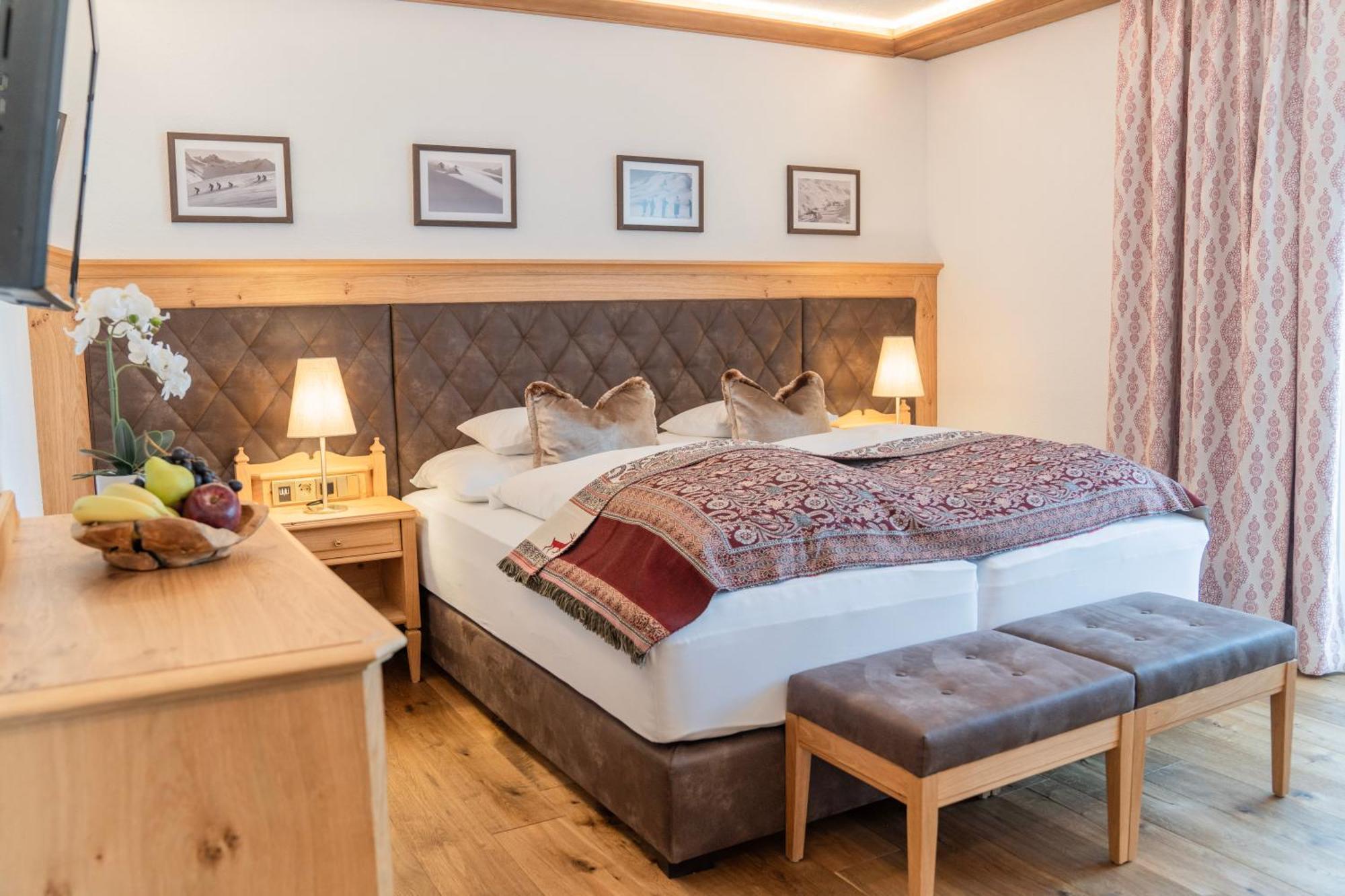 Hotel Ulli Zürs Eksteriør billede